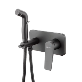 Смеситель с гигиеническим душем Lemark Bronx LM3720BL