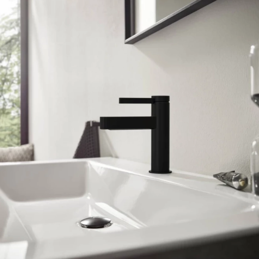 Смеситель для раковины Hansgrohe Finoris 76020670, черный - фото 1