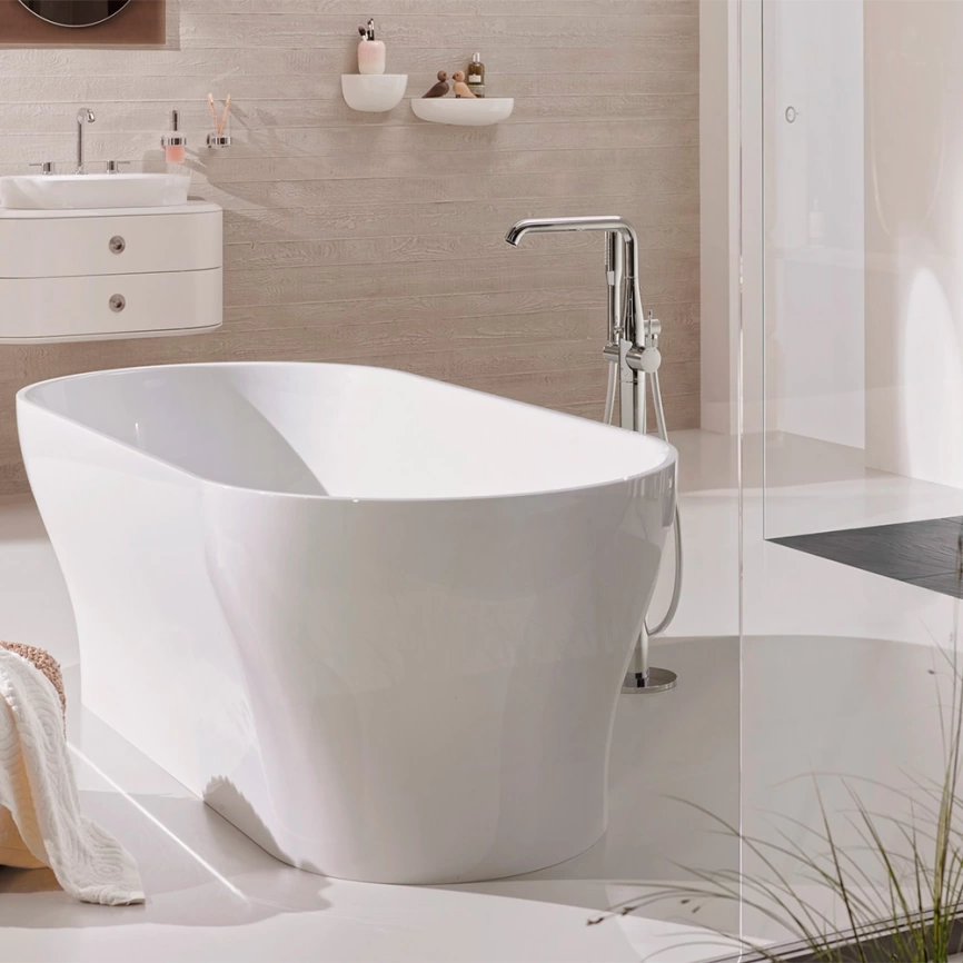 Смеситель для ванны Grohe Essence 23491001 напольный, хром - фото 1