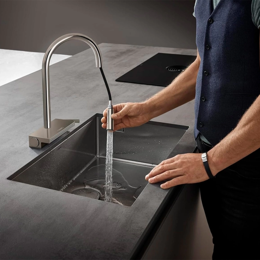 Смеситель для кухни Hansgrohe Aquno Select M81 73837800 с вытяжным душем сталь - фото 3