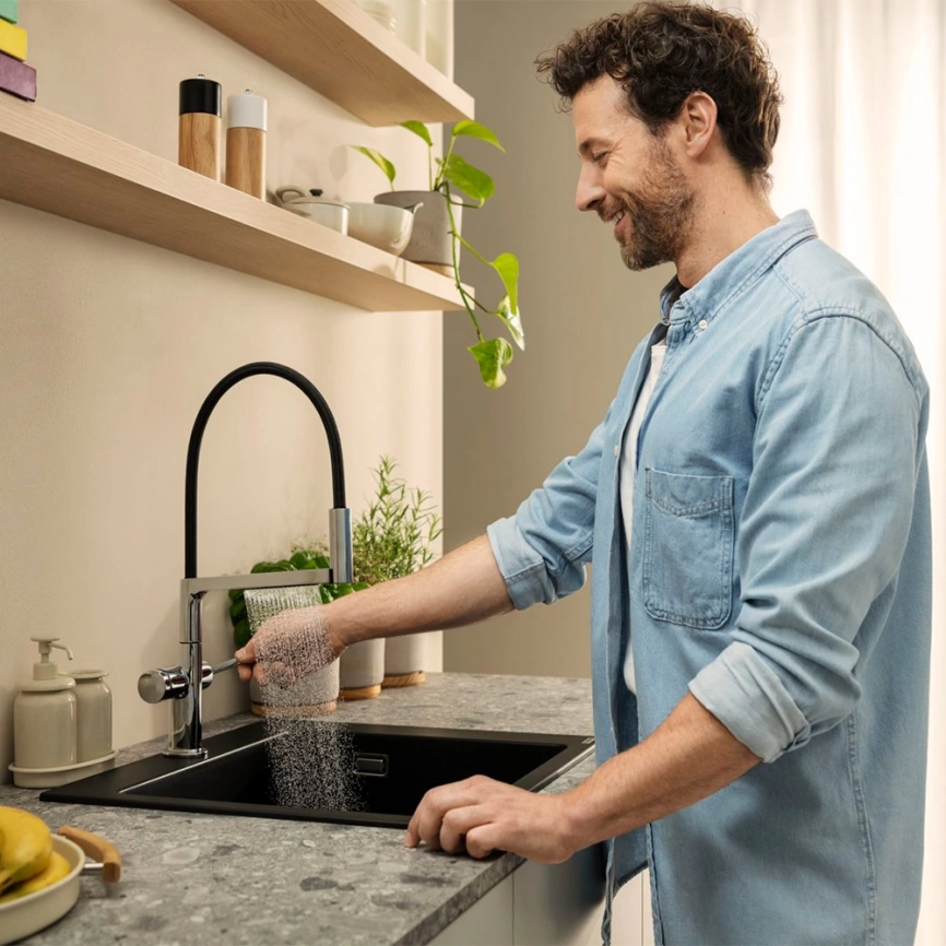Смеситель для кухни Hansgrohe Talis M54 72861000 с гибким изливом хром - фото 4