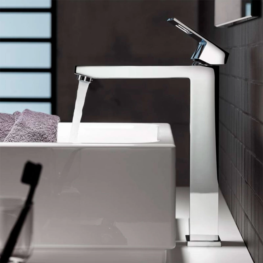 Смеситель для раковины Grohe Eurocube 23406000 хром - фото 1
