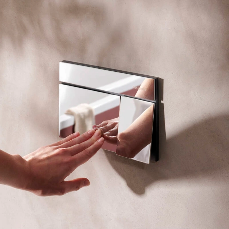 Панель смыва для инсталляции Hansgrohe iFrame Element E 66003000 хром - фото 1