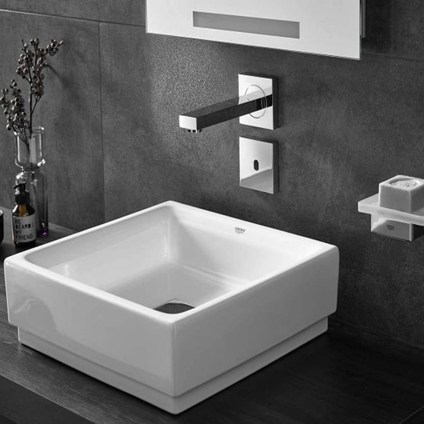 Раковина Grohe Cube Ceramic 50 см 3948100H накладная - фото 1