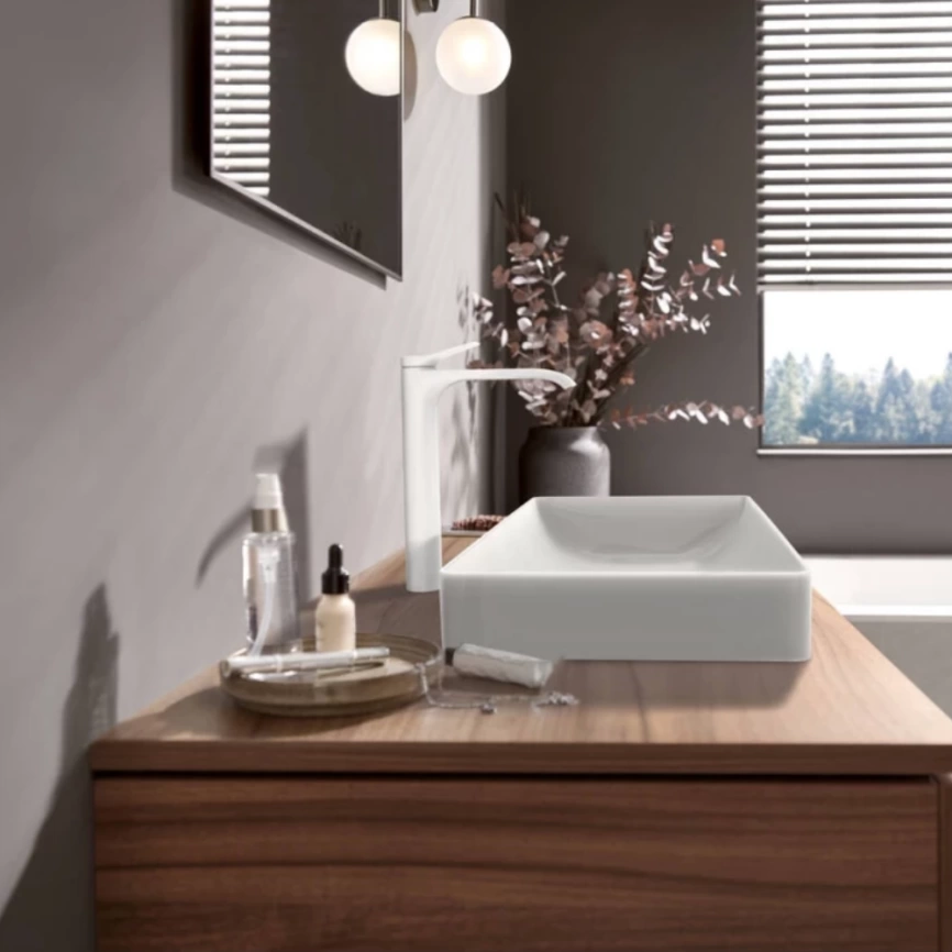 Смеситель для раковины Hansgrohe Vivenis 75040700, белый - фото 1