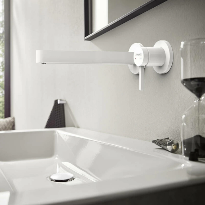 Смеситель для раковины Hansgrohe Finoris 76050700 настенный, белый - фото 1