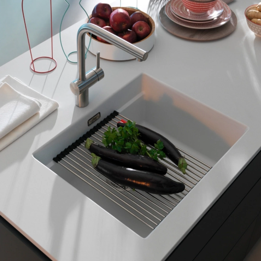 Мойка кухонная Franke Kubus KNG 110-52, 125.0529.604 белая - фото 1